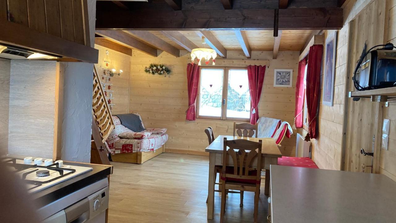 Chalets Savoie Les Chalets D'Heidi ノートル・ダム・ド・ベルコンブ エクステリア 写真