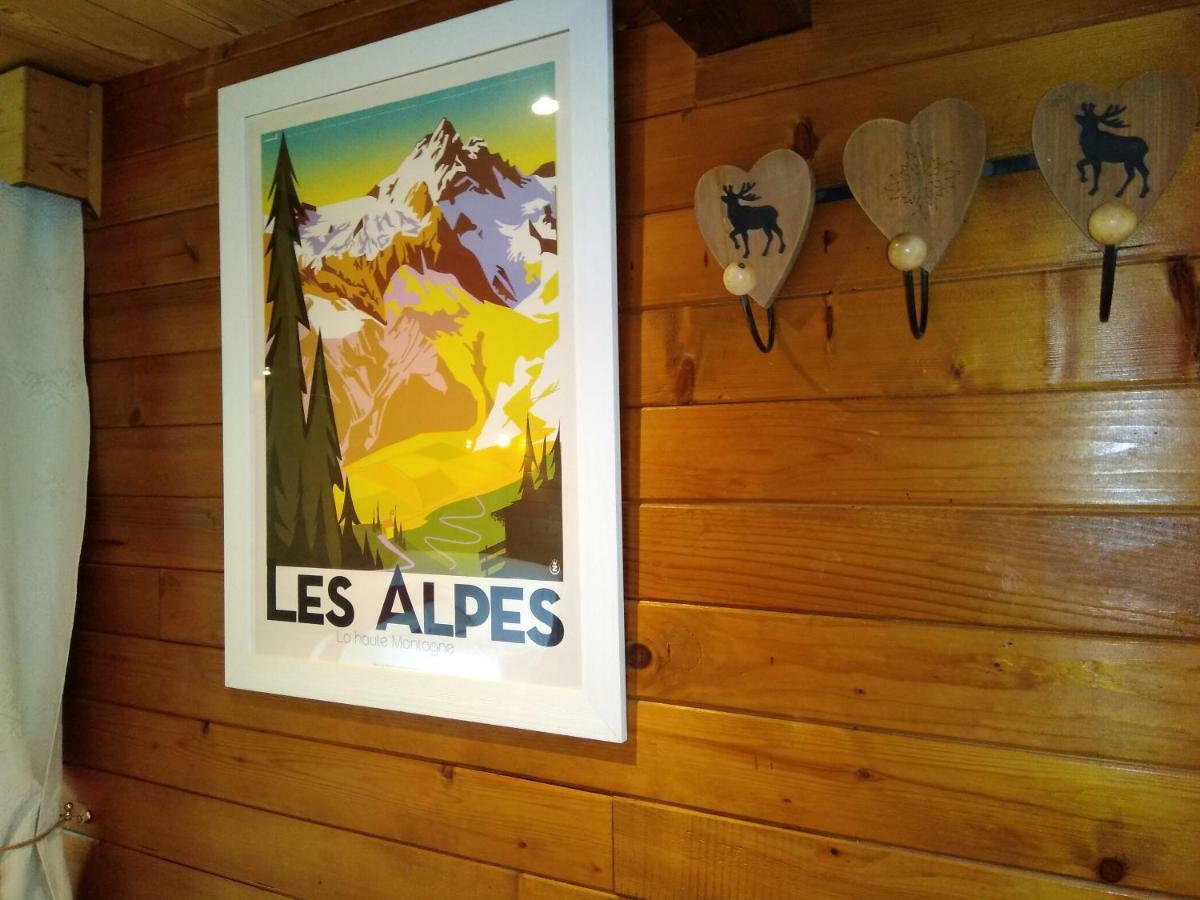 Chalets Savoie Les Chalets D'Heidi ノートル・ダム・ド・ベルコンブ エクステリア 写真